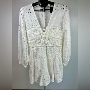 Gianni Bini White Eyelet Mini Dress Size Medium New